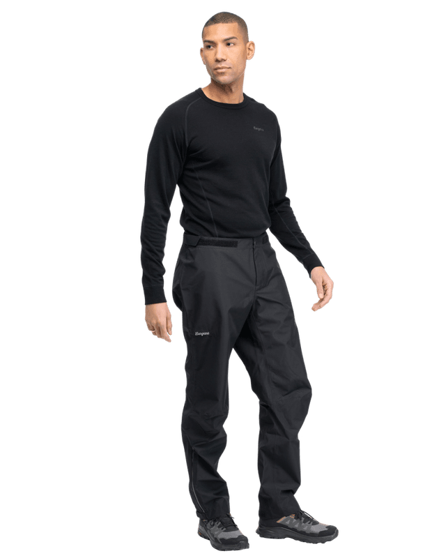 Essentials 2.5L Shell Pants Men