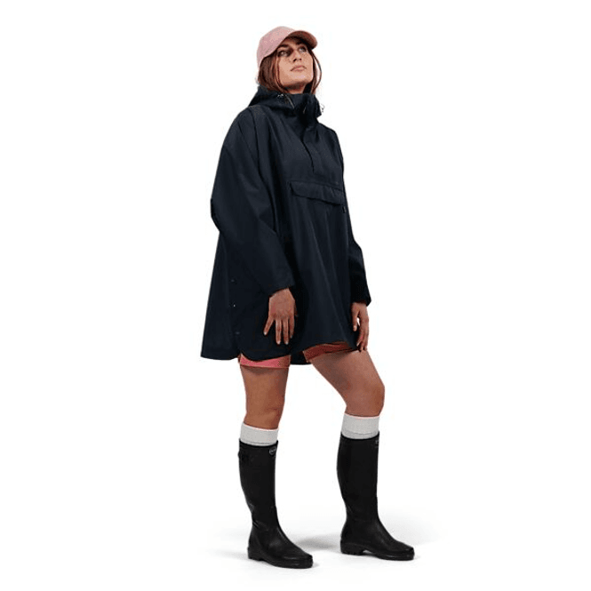 Hovedbilde Svartkampen Poncho