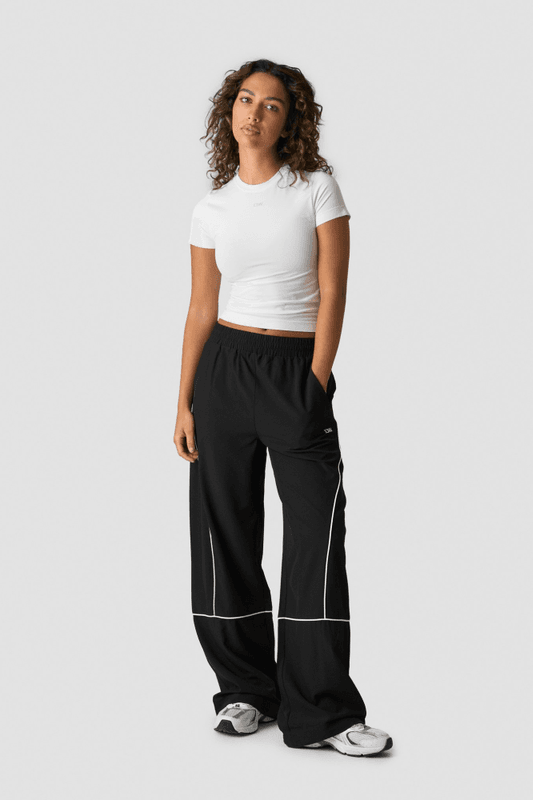 Essence Seamless Tee